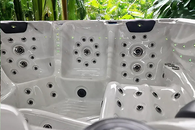 Wellness pur zuhause. TREITEN 