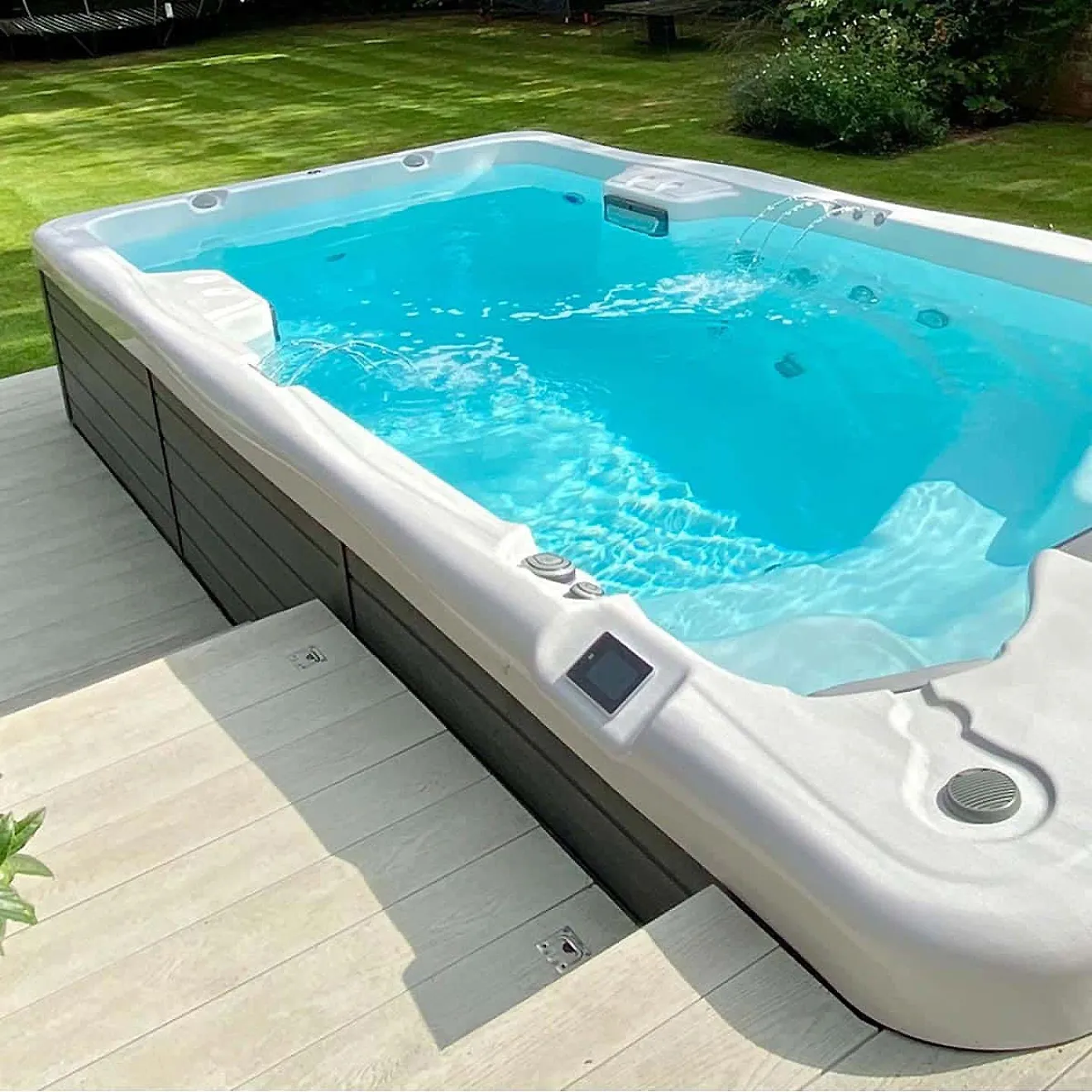 Wellis Schwimmspa Swimspa Amazonas Riverjet