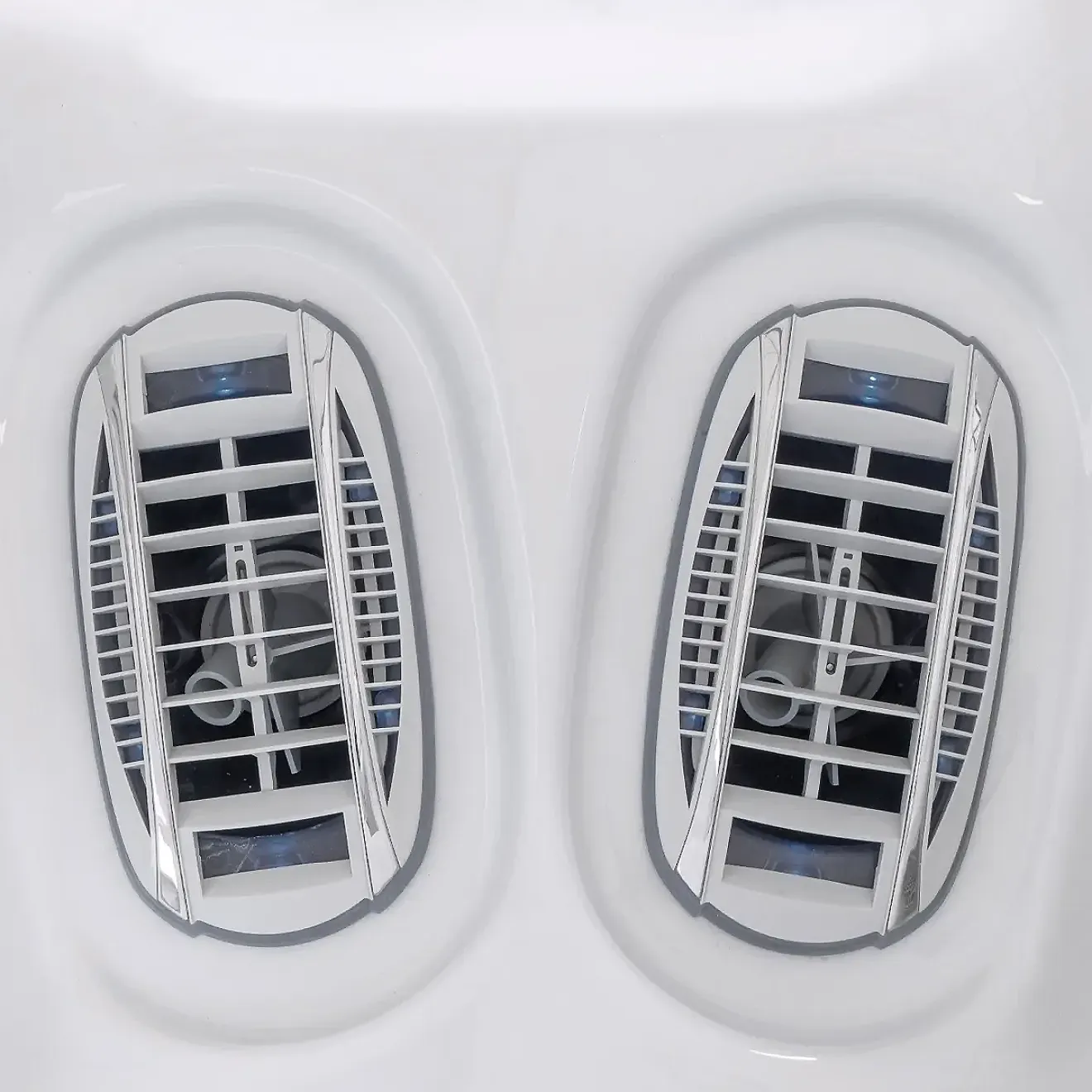 Wellis Whirlpool Kilimanjaro Deluxe Life aus der Life Line Serie - 5 Sitze 2 Liegen