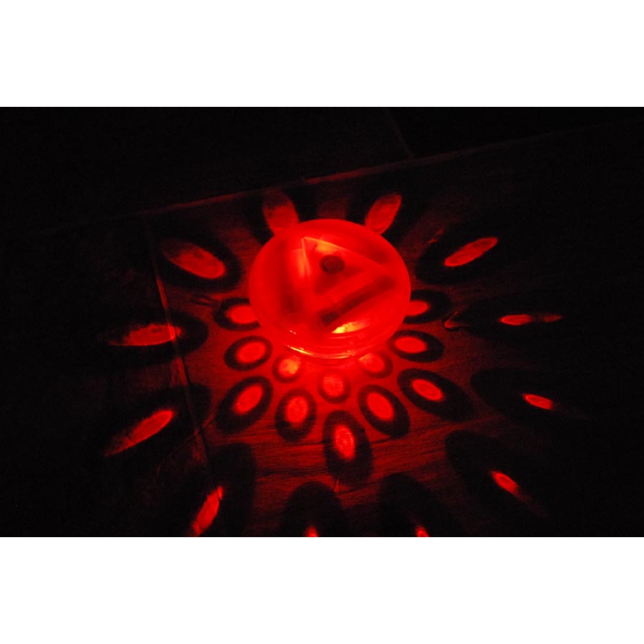 Whirlpool Tornado LED Whirlpool Tornado LED – schwimmender Lichtzauber