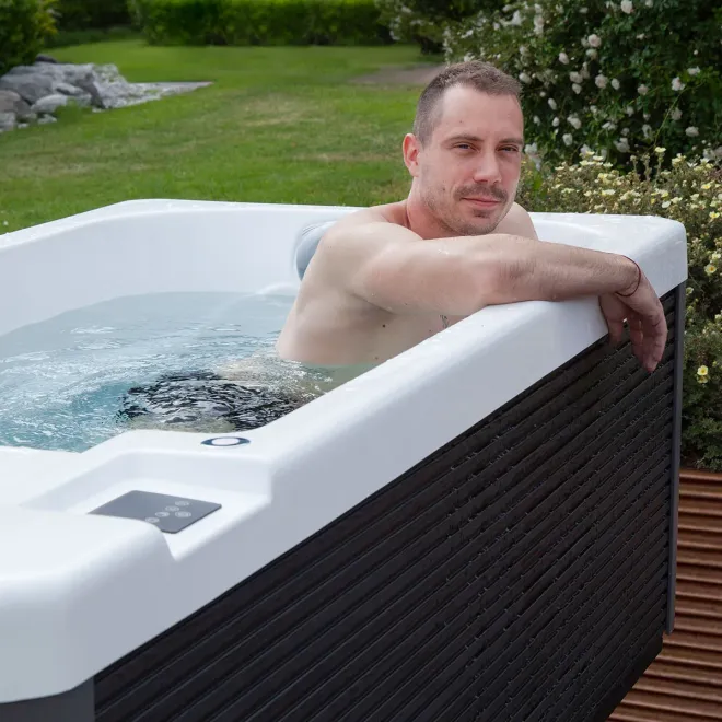 Wellis Iceland Kältebad