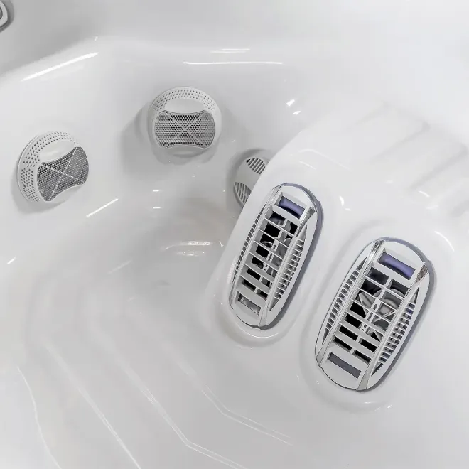 Wellis Whirlpool Kilimanjaro Deluxe Life aus der Life Line Serie - 5 Sitze 2 Liegen
