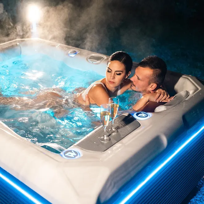 Wellis Whirlpool TEIDE DELUXE Life aus der Life Line Serie - der Familienwhirlpool von Wellis