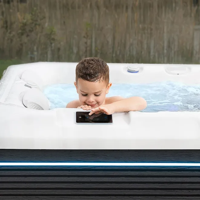 Wellis Whirlpool TEIDE DELUXE Life aus der Life Line Serie - der Familienwhirlpool von Wellis