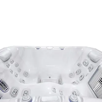 Wellis Whirlpool TEIDE DELUXE Life aus der Life Line Serie - der Familienwhirlpool von Wellis